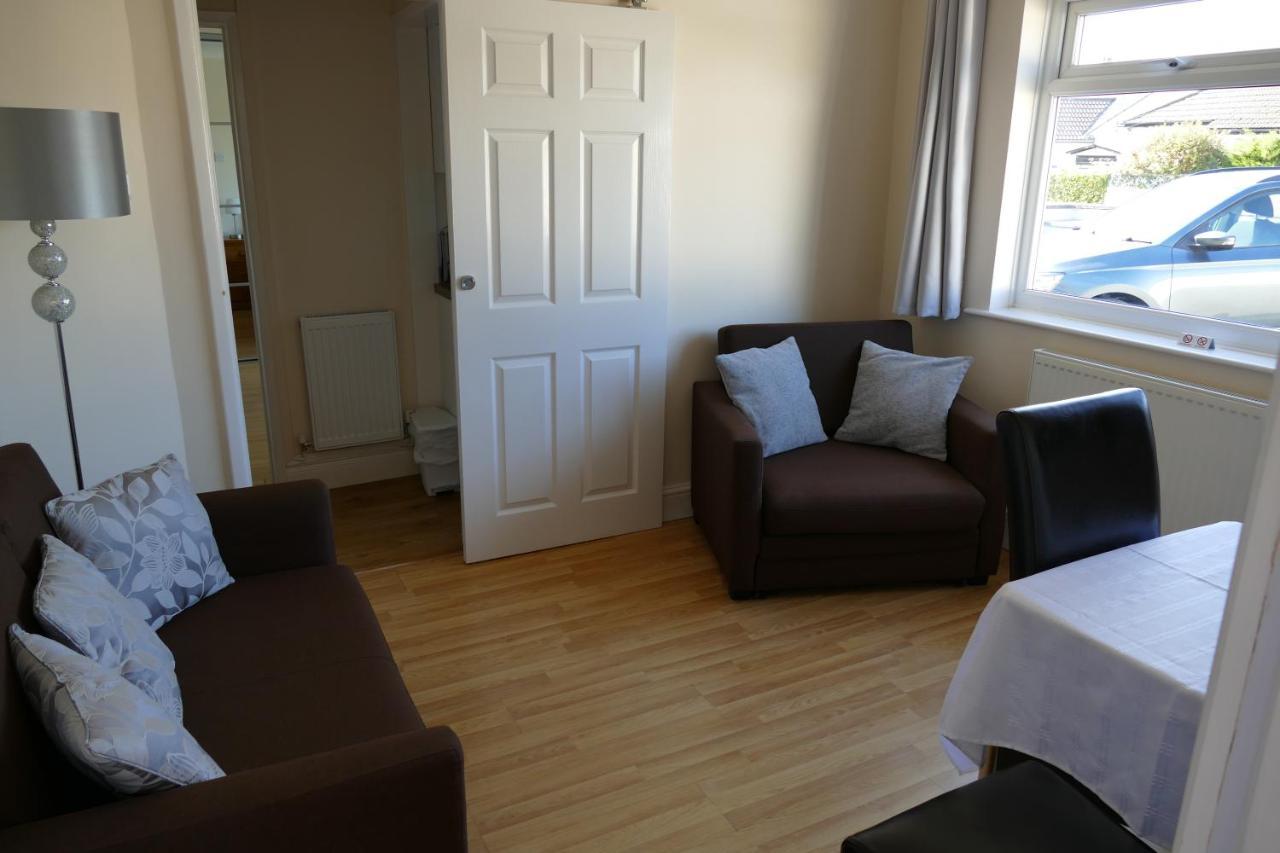 Magnolia Self Contained Suites Coalpit Heath المظهر الخارجي الصورة